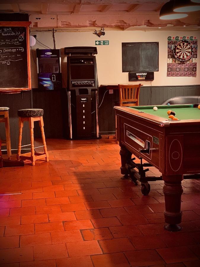 Cain Valley Hotel Llanfyllin Kültér fotó