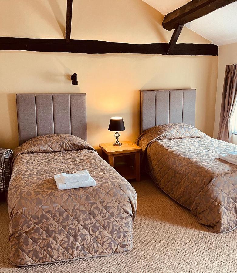 Cain Valley Hotel Llanfyllin Szoba fotó